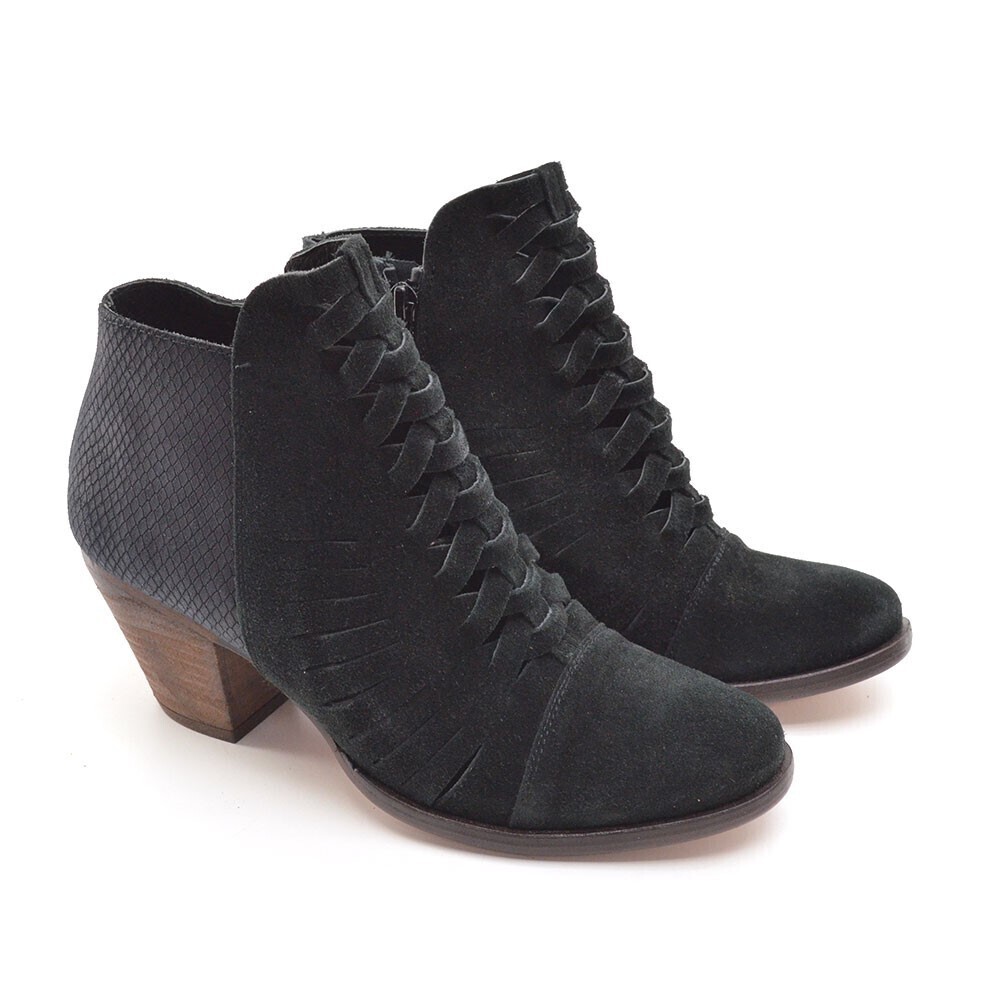 Free People Loveland Black Suede Heeled Booties 38 New